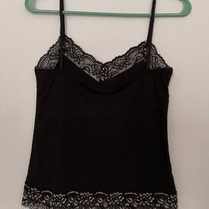 NewYork Company Intimates Women's Small Size Lace-Trim V-Neck Tank Top